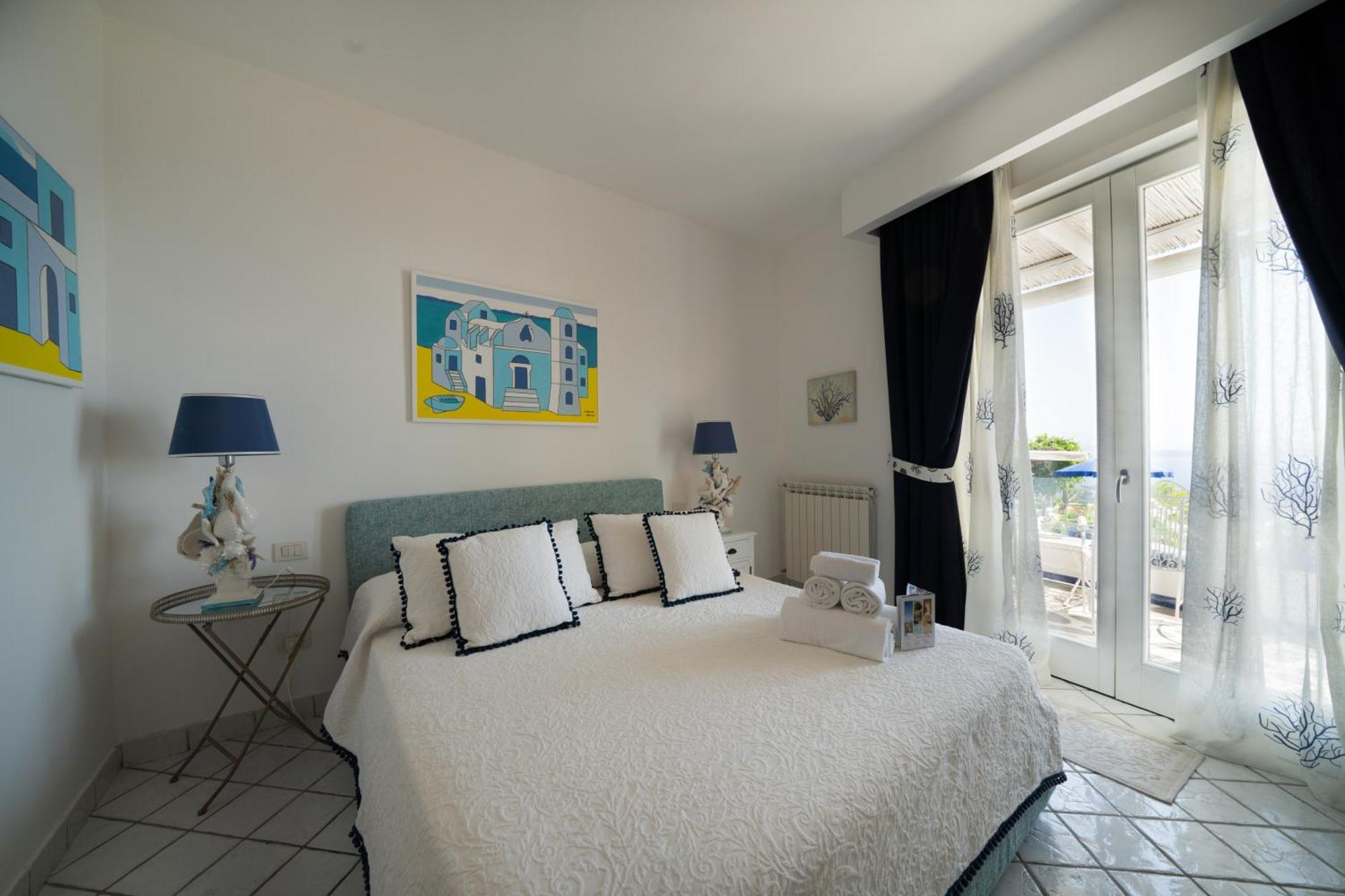 Relais Bijoux Ischia Bed & Breakfast Exterior photo